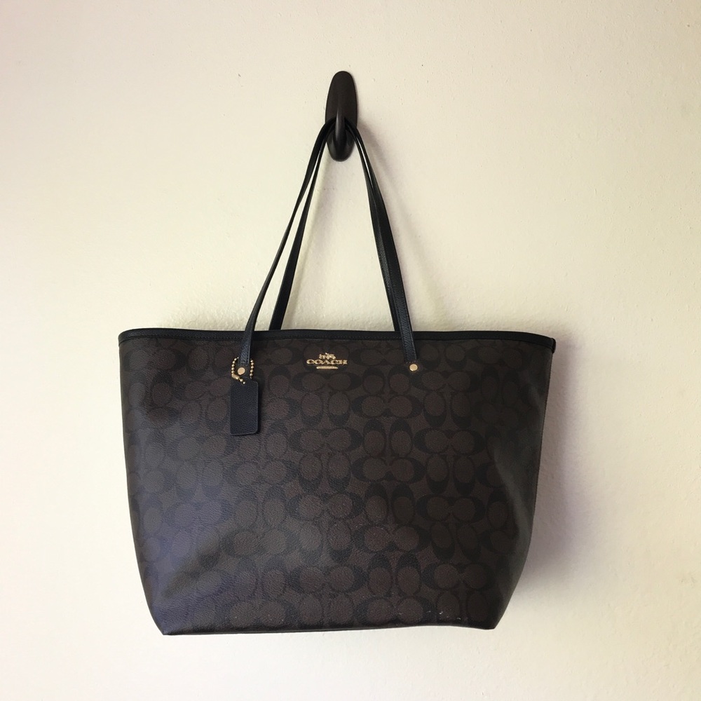 Coach NEW! Taxi Tote